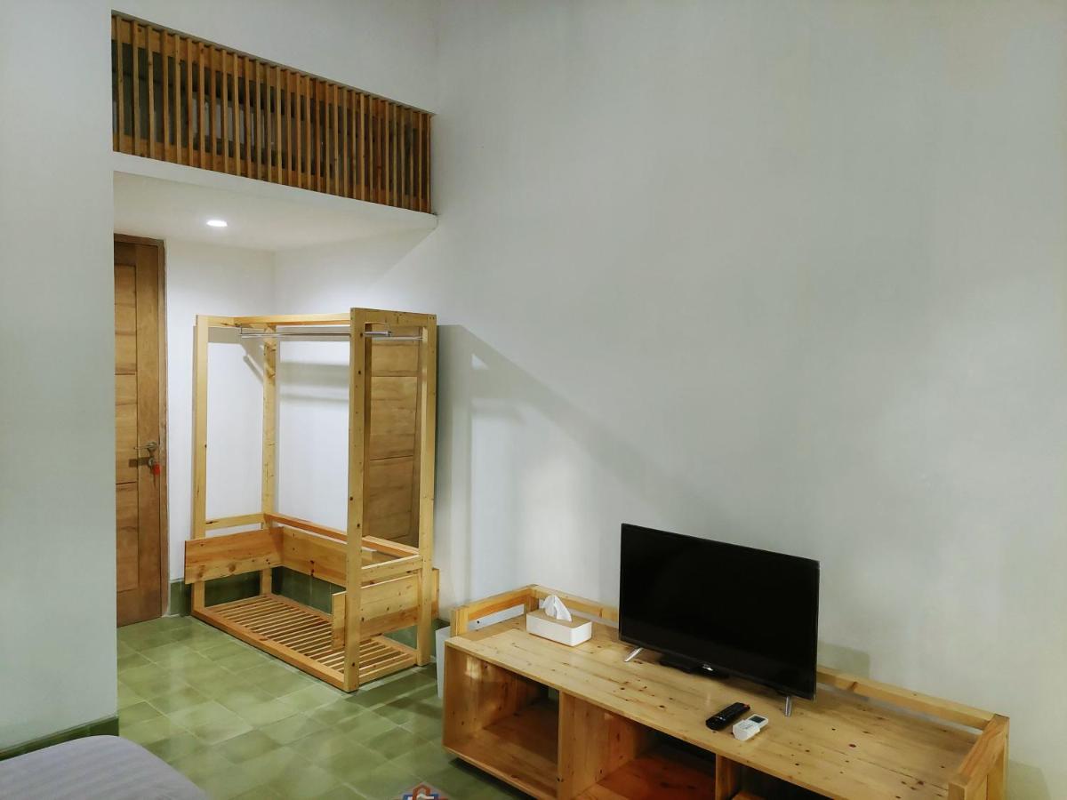 Komoreya Guesthouse Kejayan Exterior photo